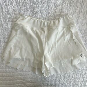 Tuckernuck Scalloped Performance Marisa Short